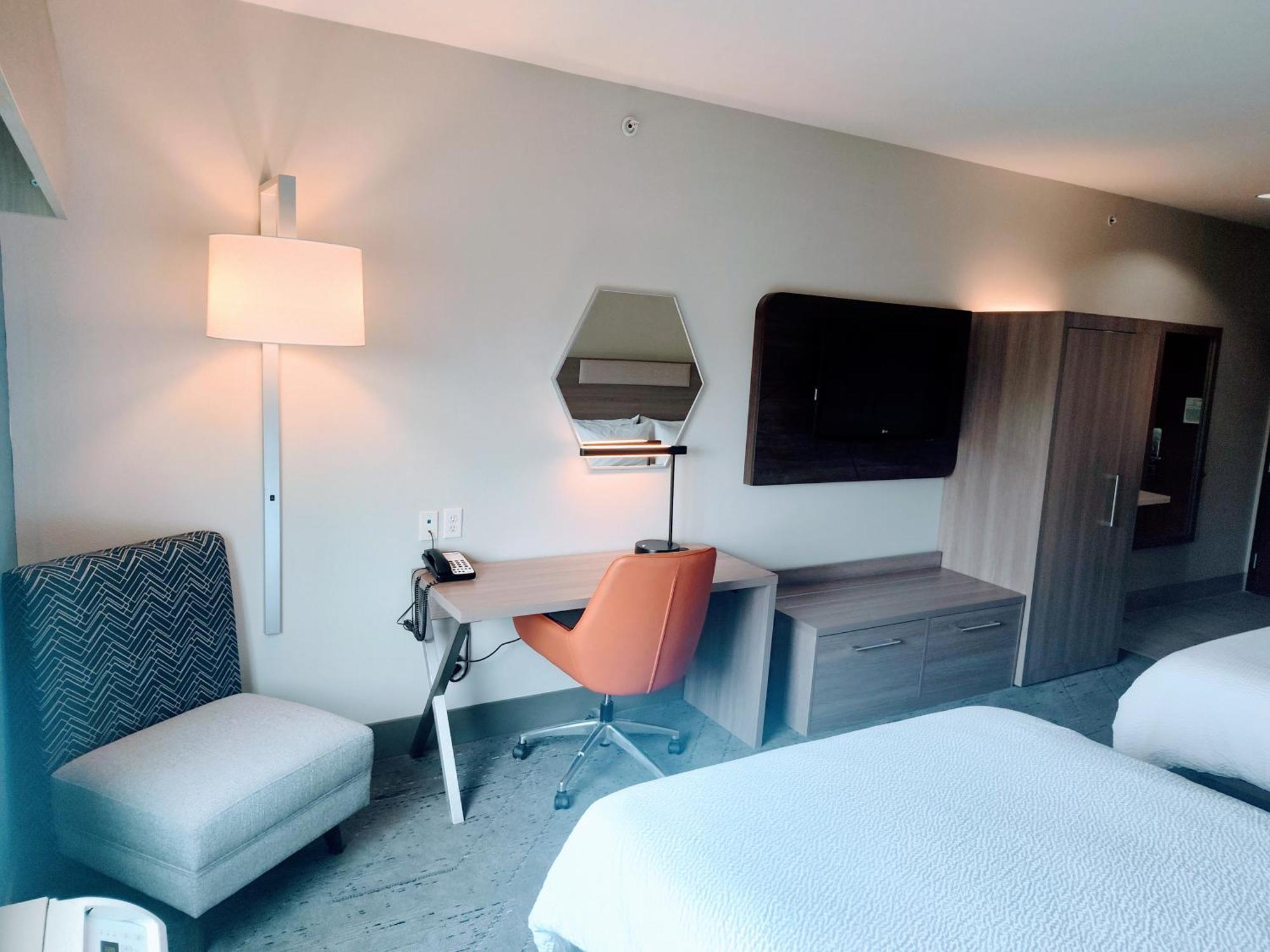 Holiday Inn Express Kenedy By Ihg Kültér fotó