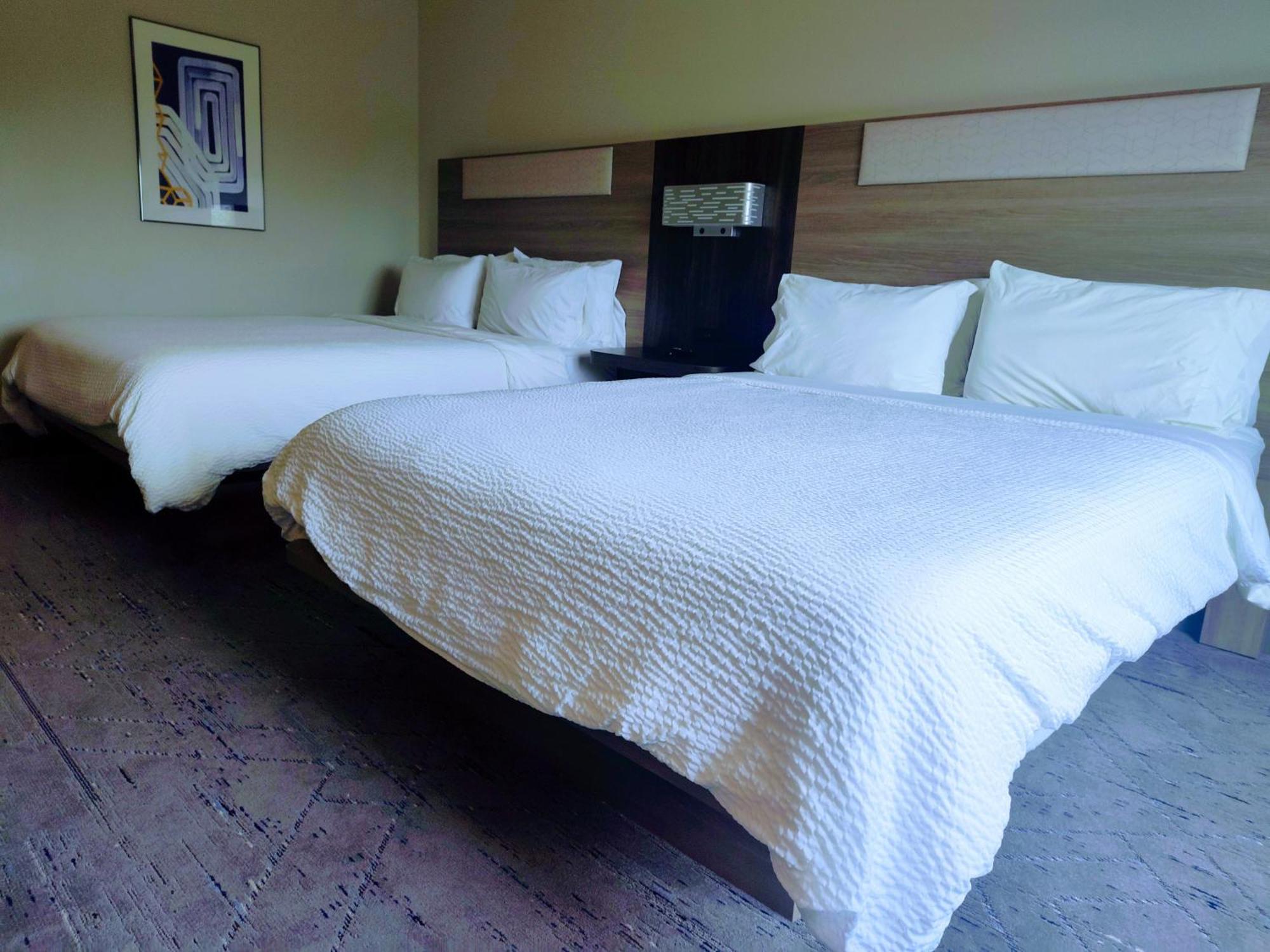 Holiday Inn Express Kenedy By Ihg Kültér fotó